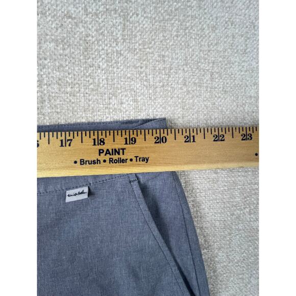 Travis Mathew Men’s 40 Gray Wanderlust 9" Shorts Stretch Ripstop Golf Style - Picture 4 of 6